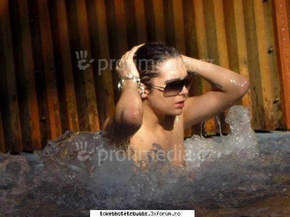 il adooor :nebun: 
si va fi hot ar the picture :nebun: 1 cuvant...