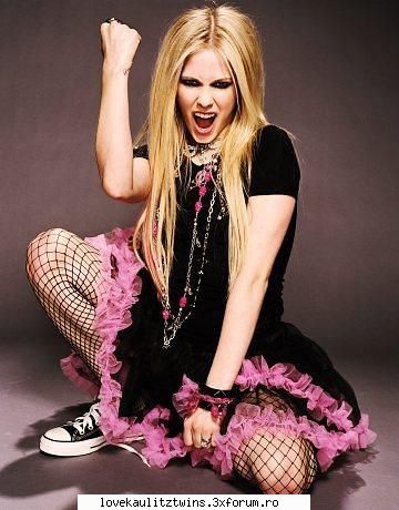 avril lavigne - yvonnaTH - #Rock On!#