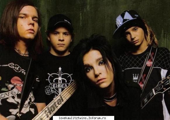best photos!!!! - bill parca e gituit!!!asta dupa boxul cu fratesu - :^Tokio Hotel^: