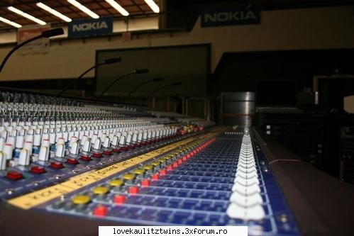 echipament.... - yvonnaTH - :^Tokio Hotel^: