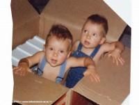 in gradinita.... - main piticotzan - ..::kaulitz twins::..