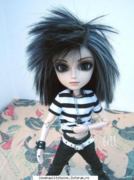 picks with bill.... - hai ca pun ji eu una :D :D :D :D :D:D:D nuj daca - **BiLl KaUlItZ**