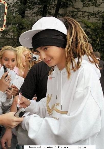 picks with tom... - ce tare e ultima poza - **ToM kAuLiTz**