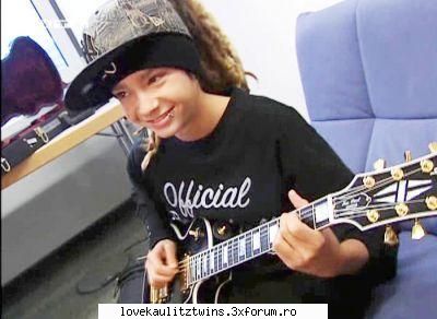 picks with tom... - madutzaTH - **ToM kAuLiTz**
