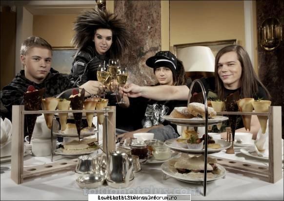 poza preferata - am gresit poza asta imi plashe - :^Tokio Hotel^: