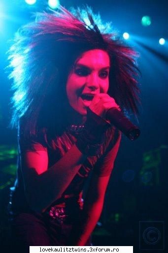 poza preferata.. - fana TH - **BiLl KaUlItZ**