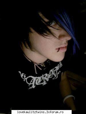poze emo.... - yvonnaTH - *Emo style*