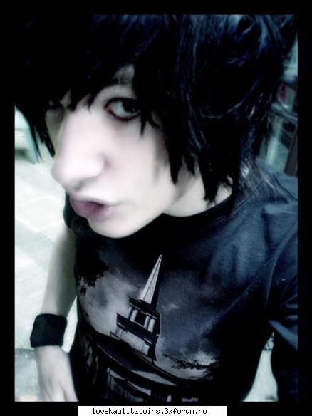 poze emo.... - yvonnaTH - *Emo style*