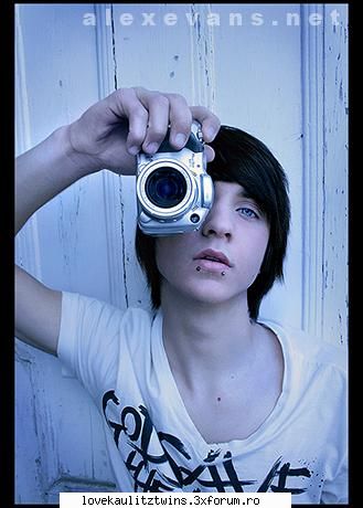 poze emo.... - yvonnaTH - *Emo style*