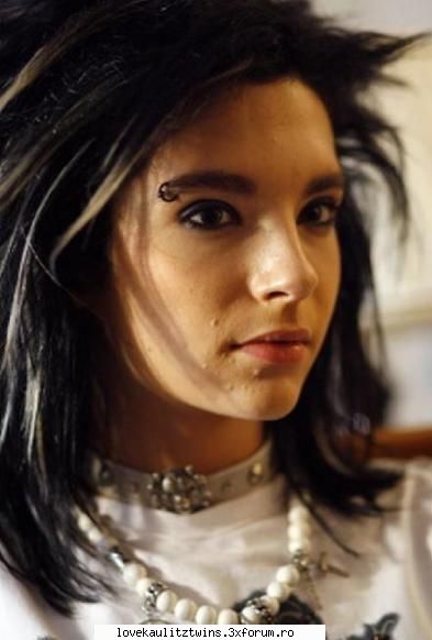 unde e mai sweet????? - love U - **BiLl KaUlItZ**